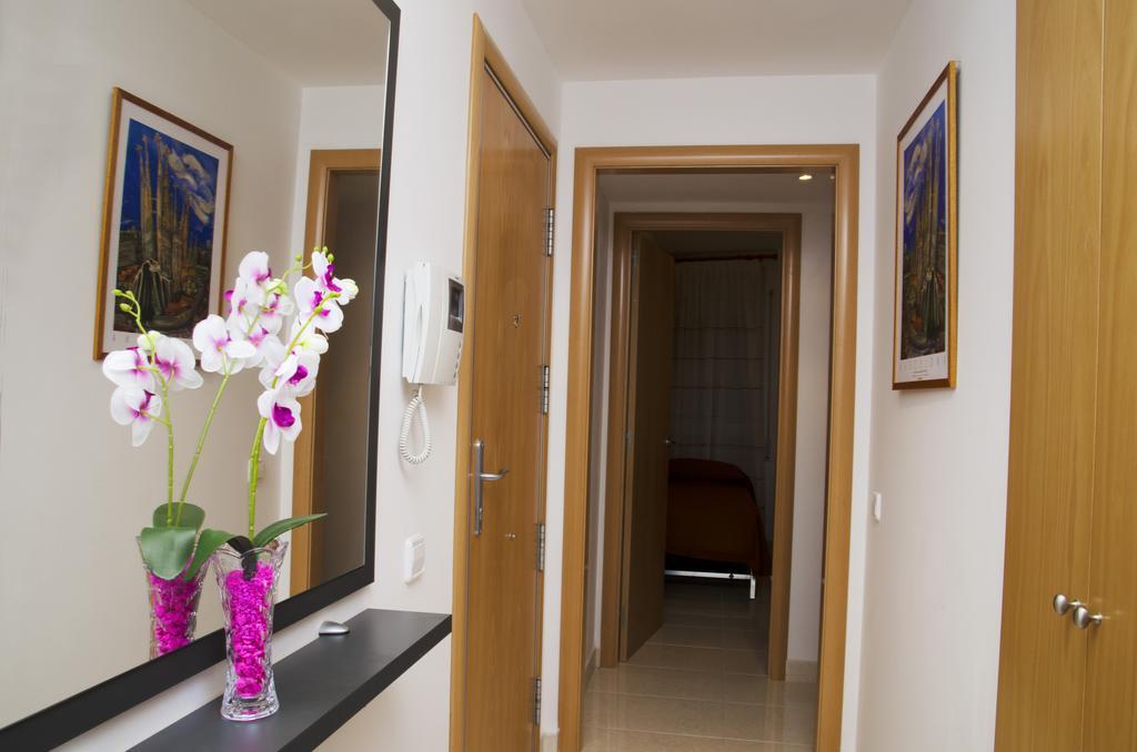 Apartamentos Navas 2 Barcelona Cameră foto