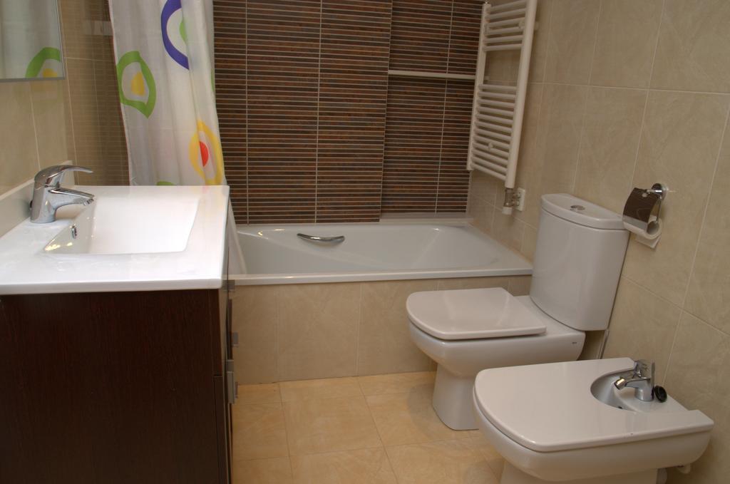 Apartamentos Navas 2 Barcelona Cameră foto